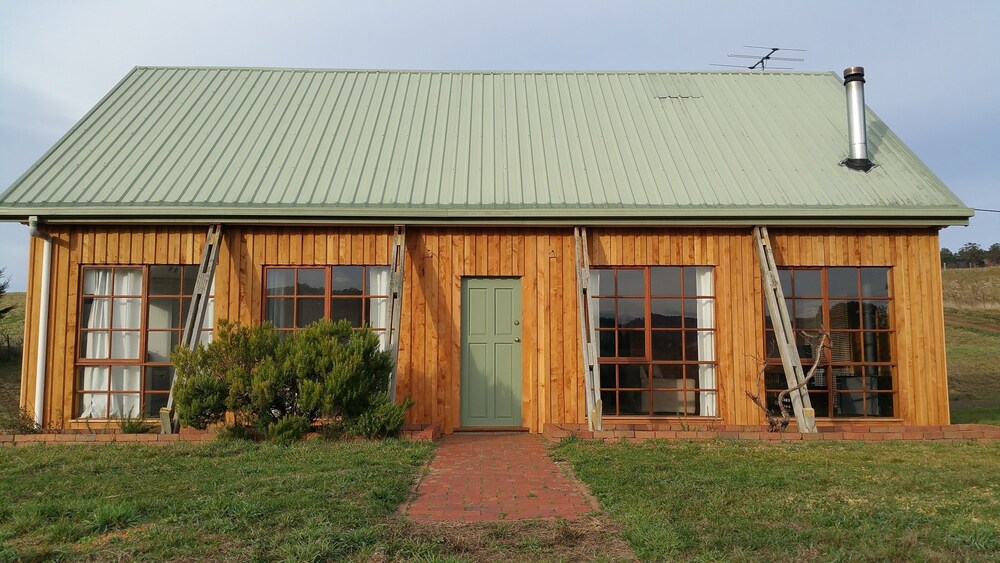 Charles Reuben Estate — Hobart