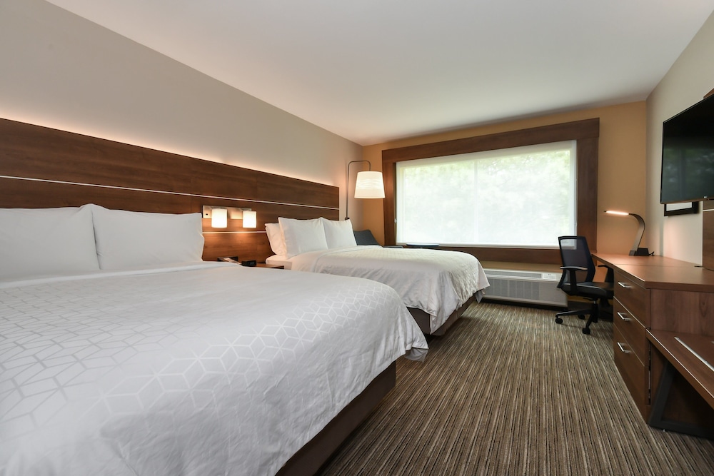 Holiday Inn Express & Suites Charlotte Ballantyne an IHG Hotel - photo 2