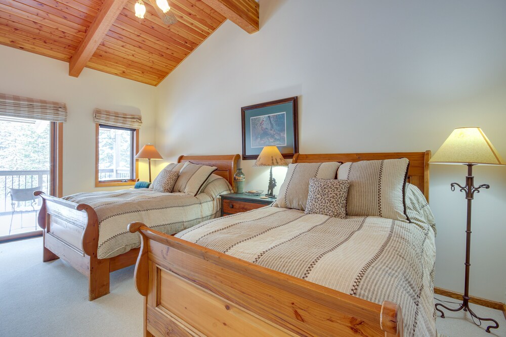 Big Sky Condo w Mountain Views 1 Mi to Resort - featured photo