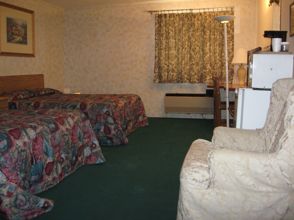 Glacier Gateway Inn Cut Bank - photo 8