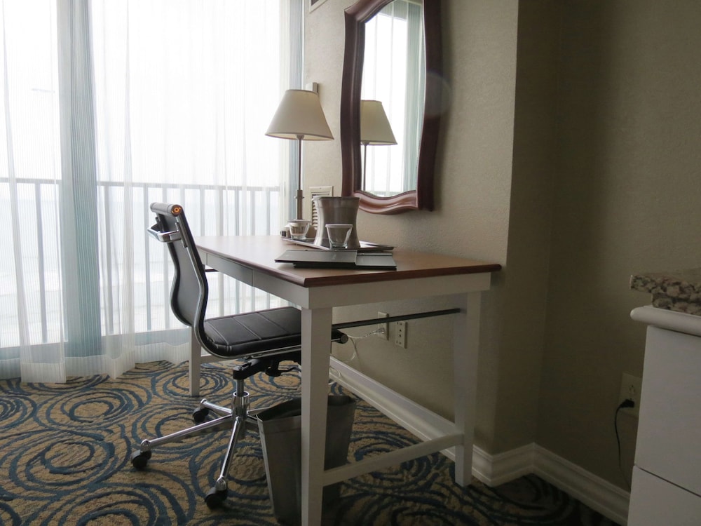 Hilton Daytona Beach Resort - photo 5