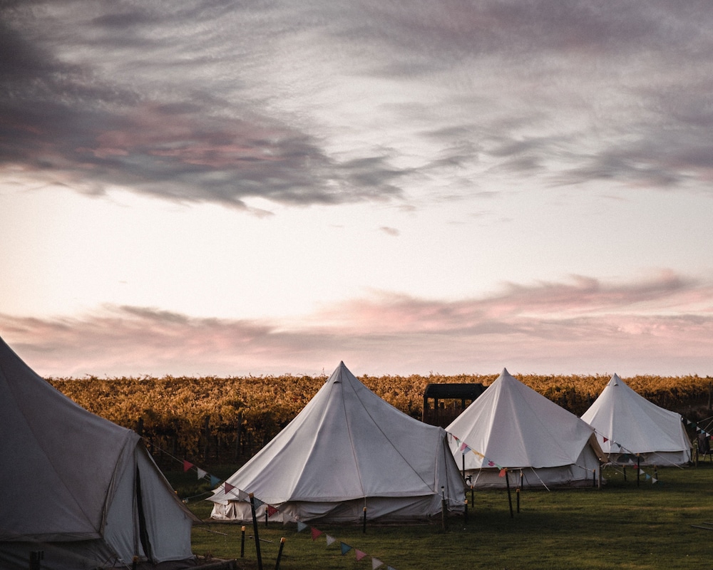 Coonawarra Bush Holiday Park — 4-Star Luxury Hotel in Glenroy, Australia