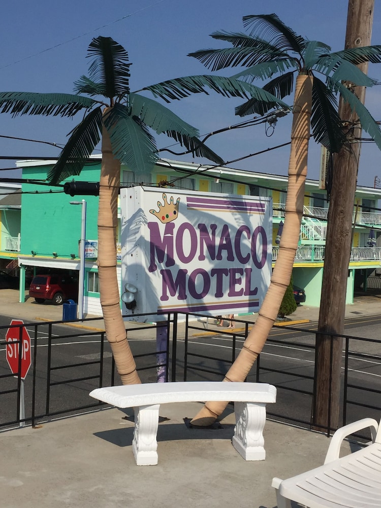 Monaco Motel Wildwood Beach & Boardwalk in Wildwood, United States