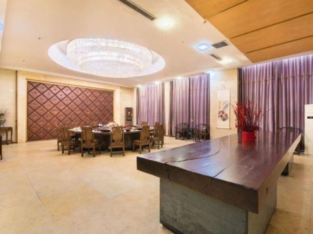 Grand Qihe Hotel in Dezhou, People's Republic of China