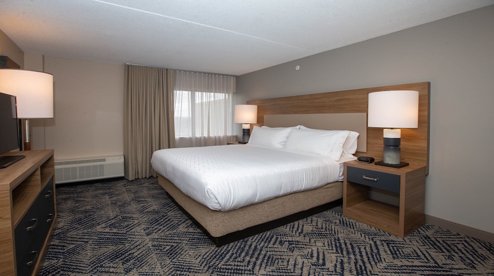 Candlewood Suites Cleveland South Independence by IHG - photo 8