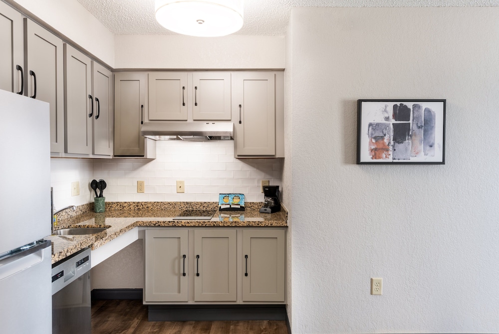Candlewood Suites Eagan Arpt South Mall Area by IHG - photo 7