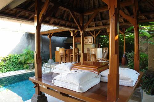 Ena Villa — 4-Star Luxury Hotel in Denpasar, Indonesia