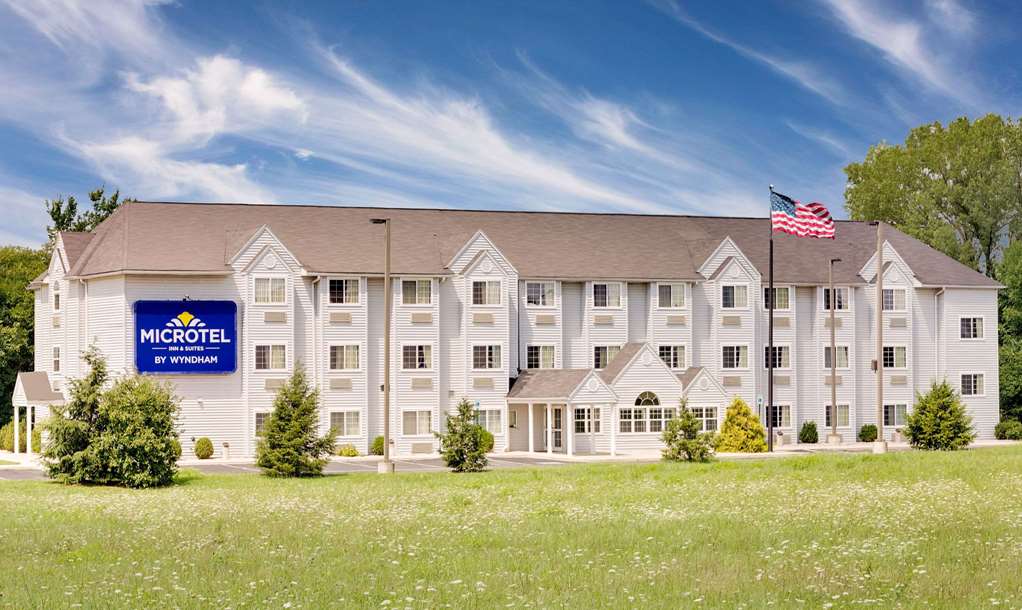Microtel Inn Suites By Wyndham Hagerstown By I 81 — Hagerstown