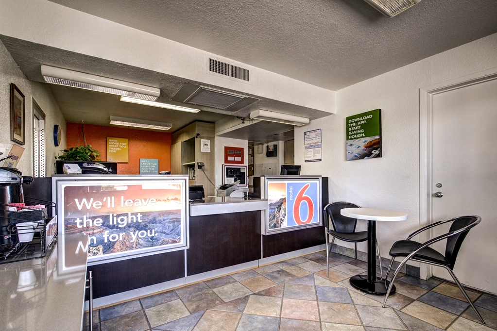 Park Inn by Radisson Wells - photo 23