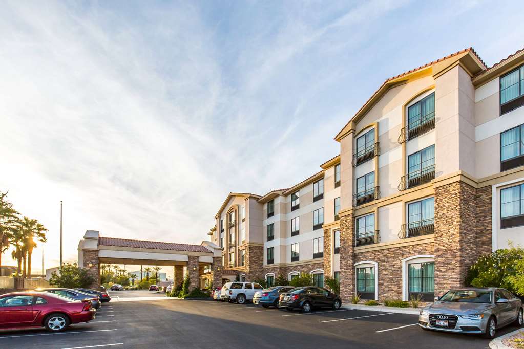 Comfort Inn & Suites Henderson Las Vegas - photo 3