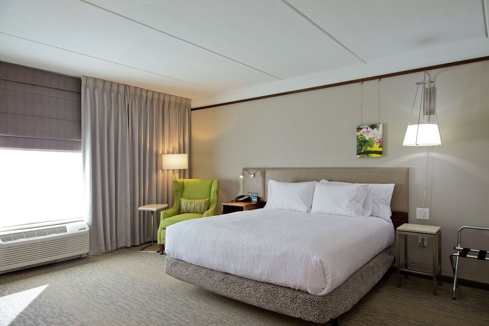 Hilton Garden Inn Martinsburg - photo 13