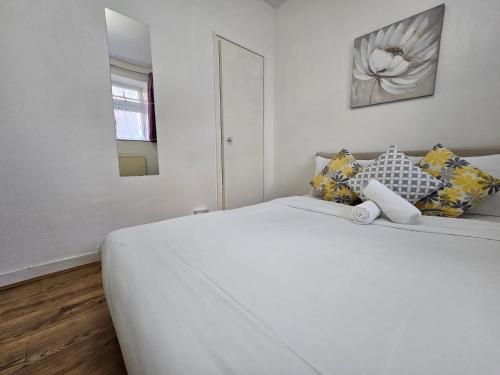 Globe Rooms - last minute hotel in London