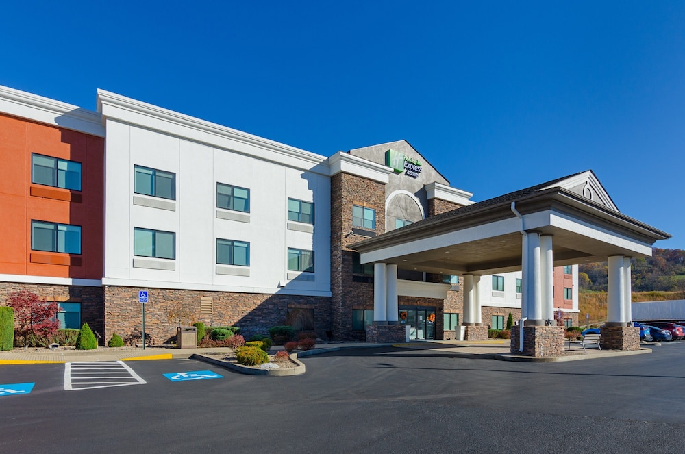 Holiday Inn Express Hotel & Suites Weston by IHG - photo 67