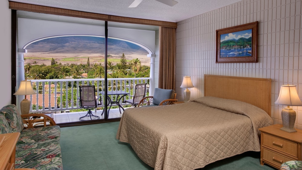 Lahaina Shores Beach Resort - photo 5