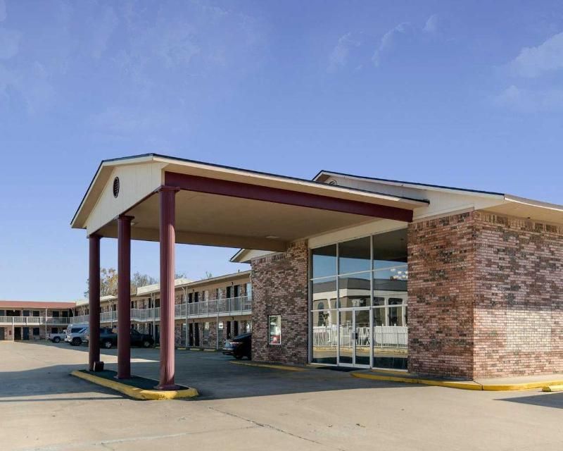 Econo Lodge Russellville I 40 - featured photo