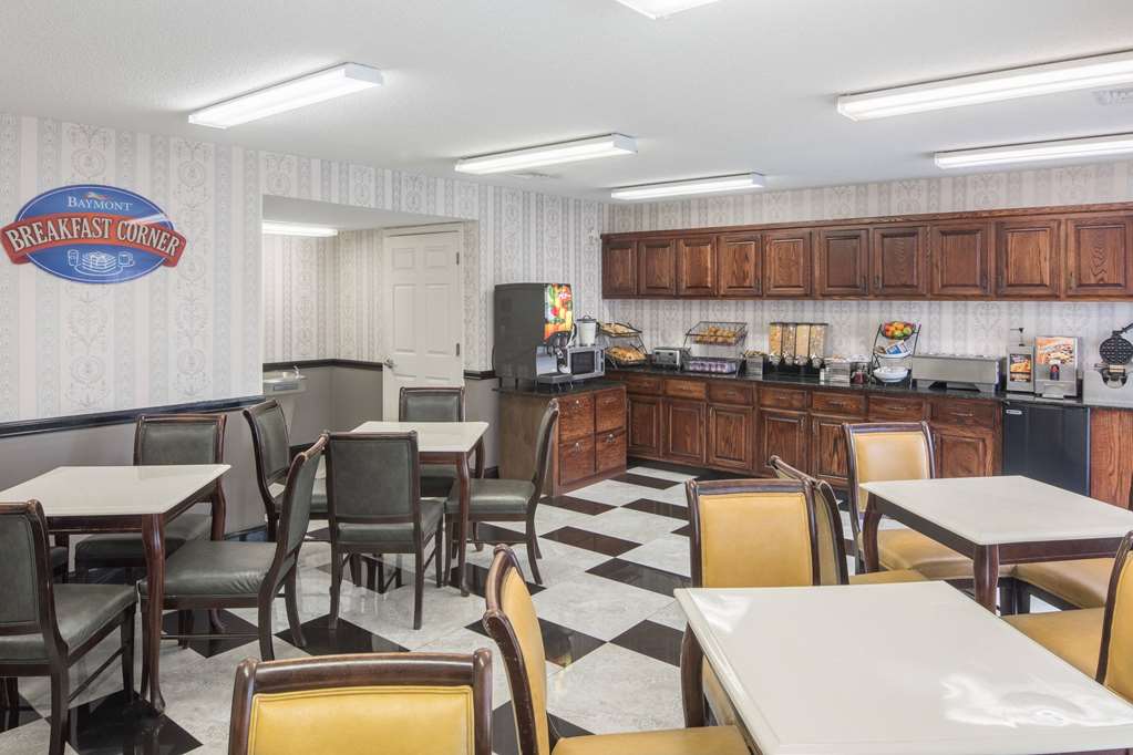 Baymont by Wyndham Cleveland - photo 15