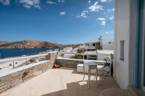 Seaspray House Livadi Serifos — 4-Star Luxury Hotel in Livadi, Greece