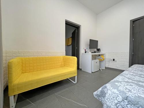 Apollo Rooms by Albert's Apartment