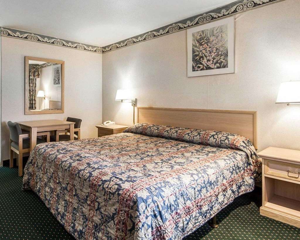 Rodeway Inn Monterey Near Fairgrounds - photo 7