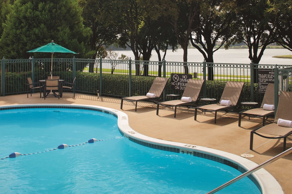 DoubleTree by Hilton Dallas Farmers Branch - photo 19