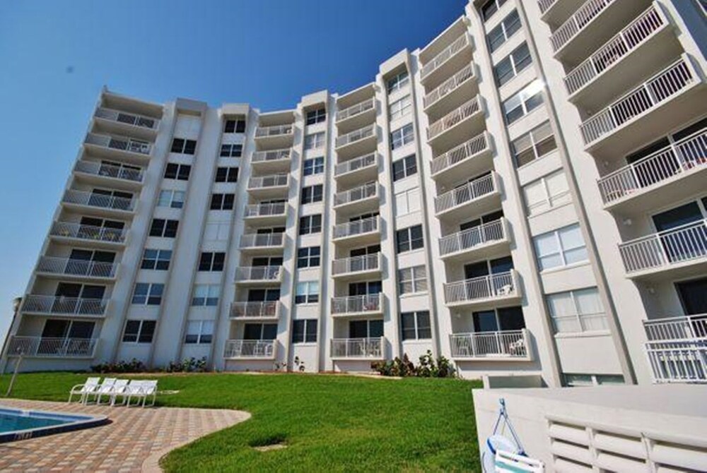 Coronado Towers - photo 20