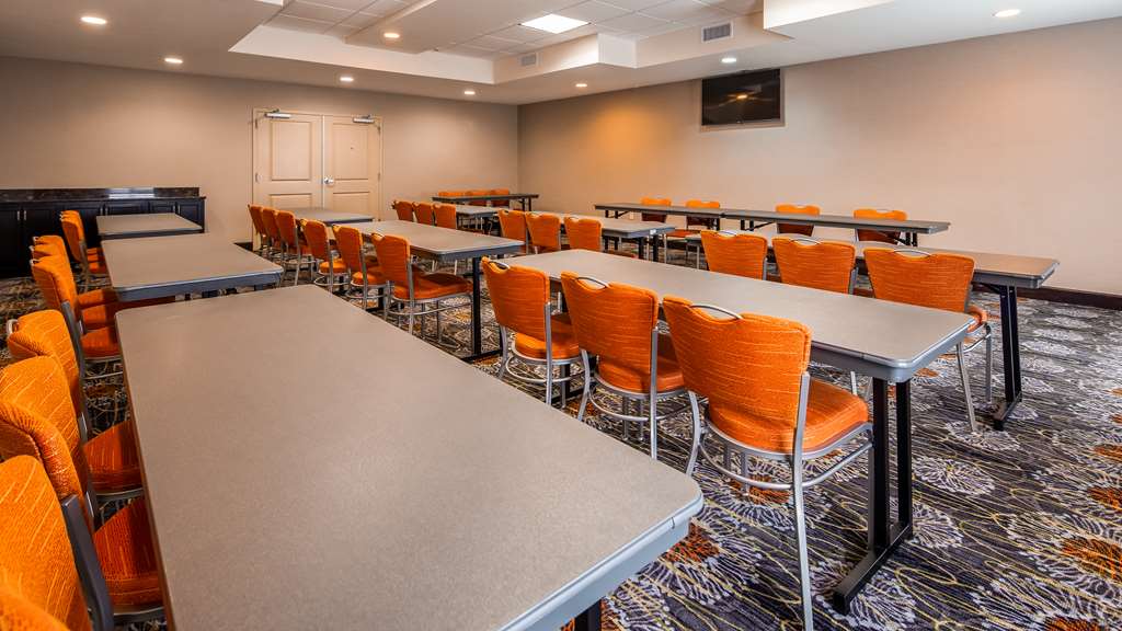 Best Western Premier University Inn - photo 21