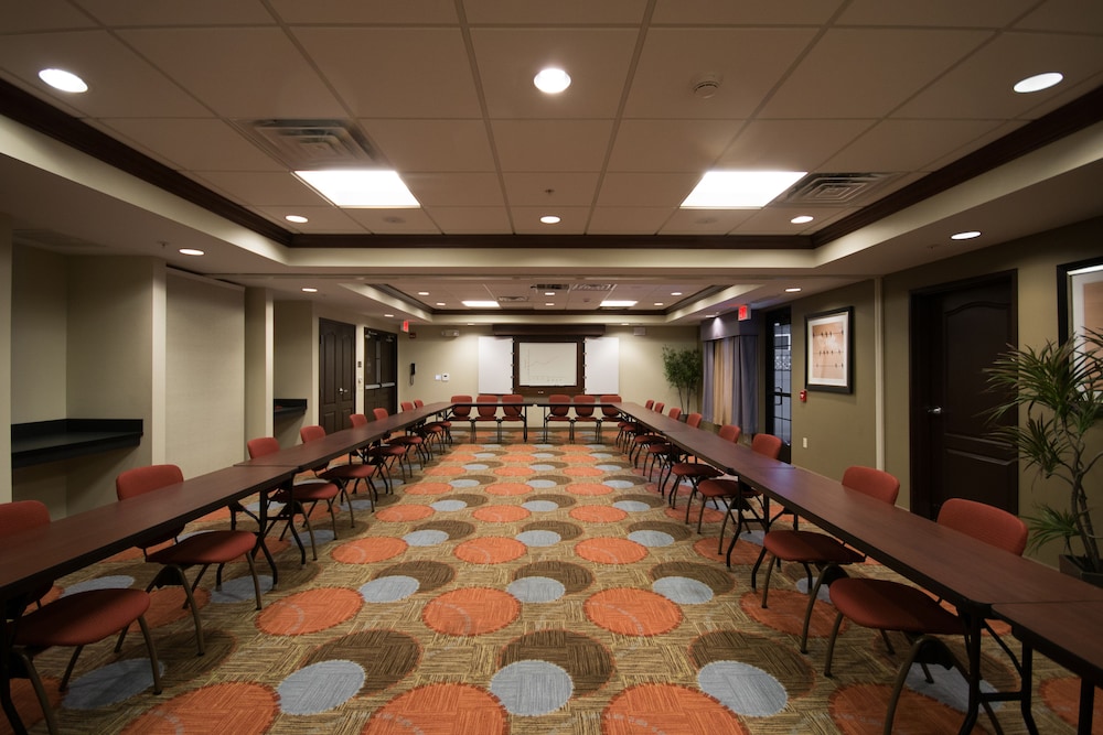 Staybridge Suites Montgomeryville by IHG - photo 16