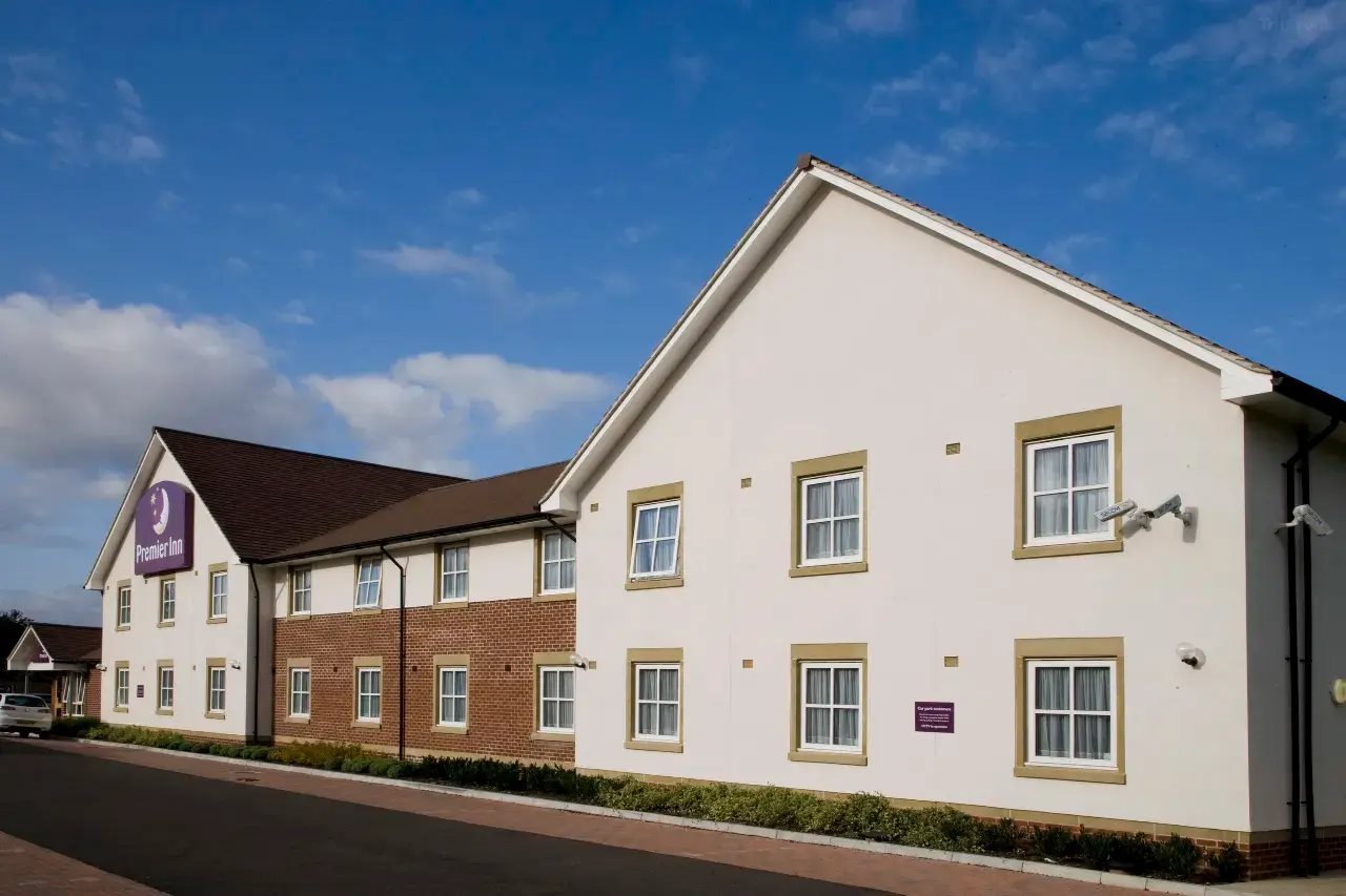 Premier Inn Peterborough North — Peterborough