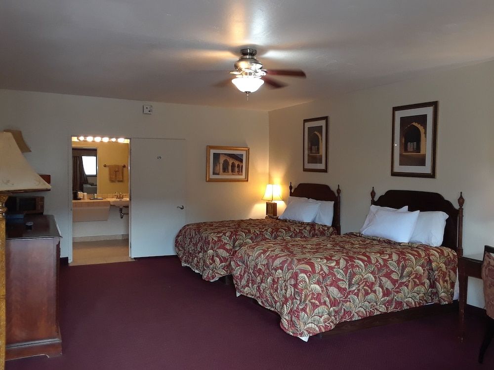 Cedar Glade Resort - photo 15