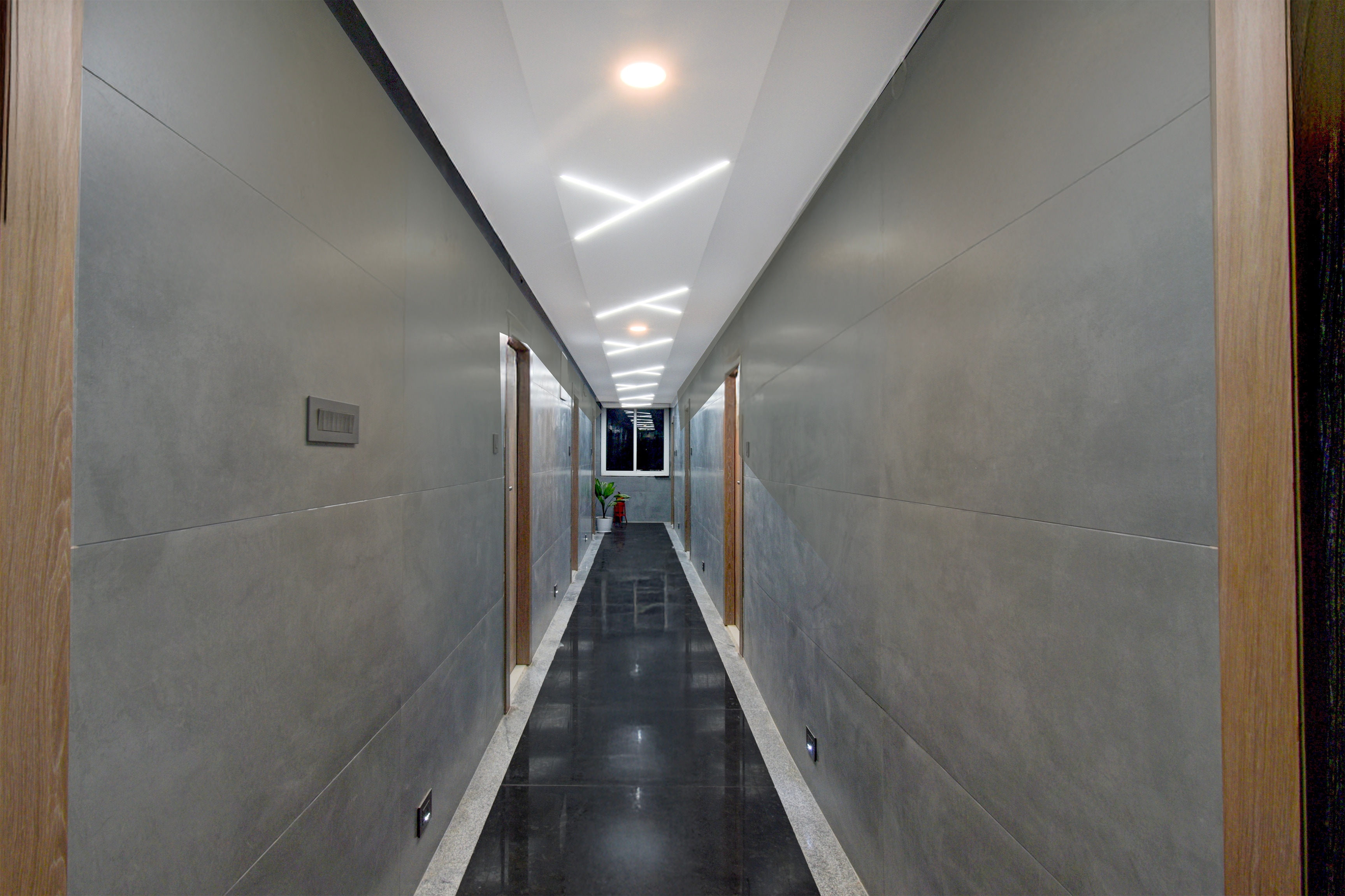Super Townhouse Oak Premier Raidurg Biodiversity Park — 4-Star Luxury Hotel in Hyderabad, India