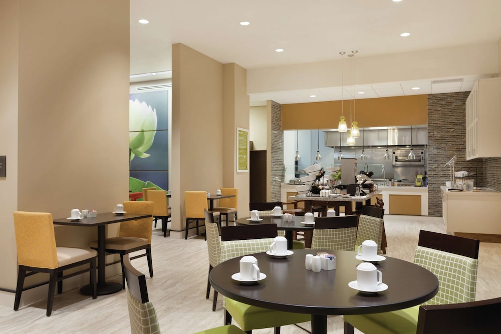 Hilton Garden Inn Rochester Downtown NY - photo 46