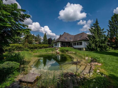 Gästehaus Pointner — 4-Star Luxury Hotel in Gars Am Kamp, Austria