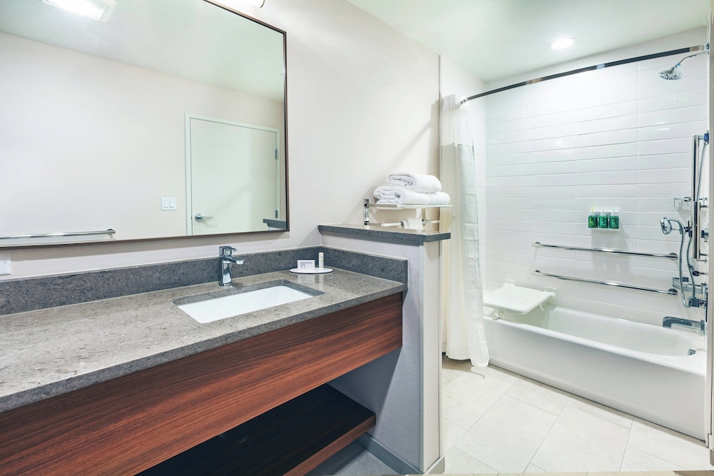 Fairfield Inn & Suites by Marriott Tulsa Catoosa - photo 14