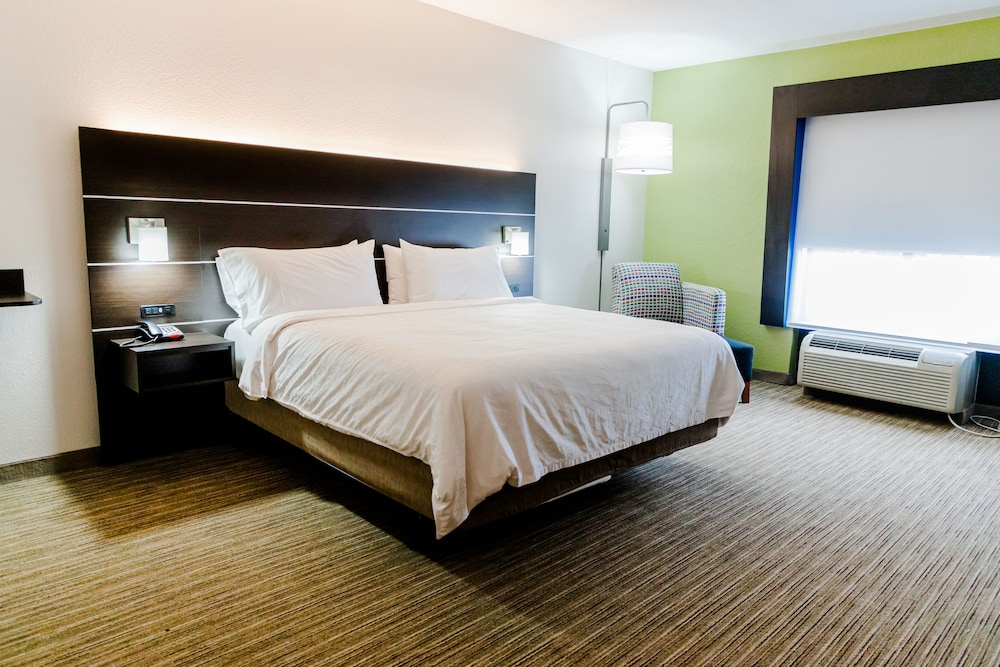 Holiday Inn Express Greenville by IHG - photo 12
