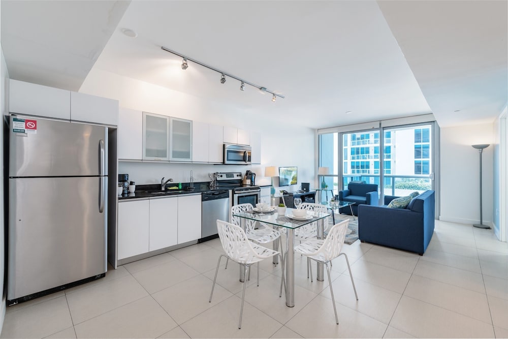 Churchill Suites Monte Carlo Miami Beach - photo 65