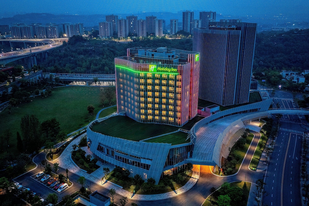 Holiday Inn Chongqing Data Valley By IHG — 4-Star Luxury Hotel in Chongqing, People's Republic of China