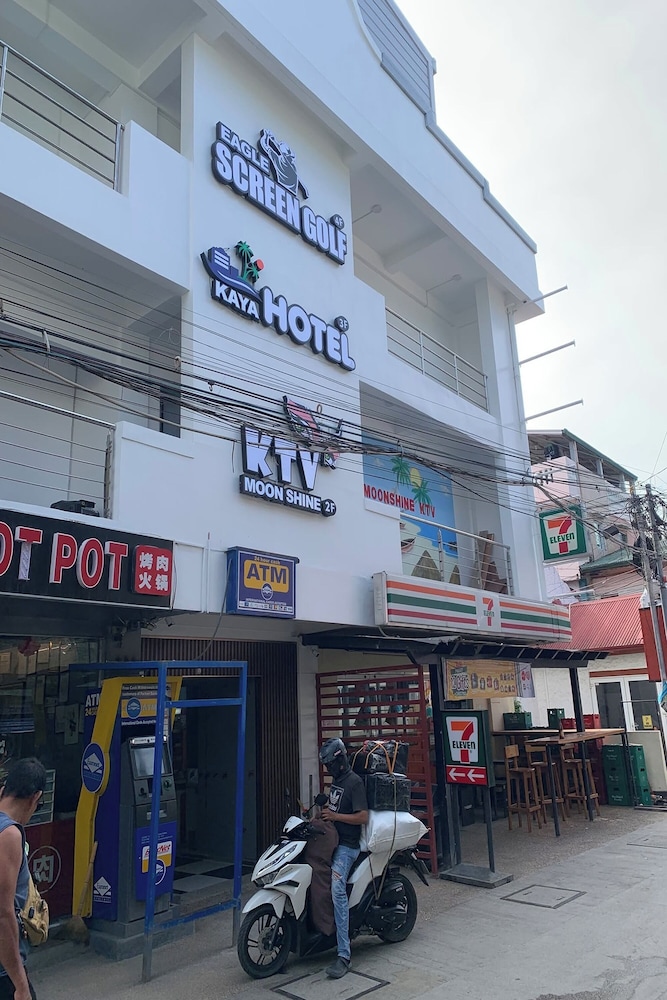 Hotel Kaya Puerto Galera in Puerto Galera, Philippines