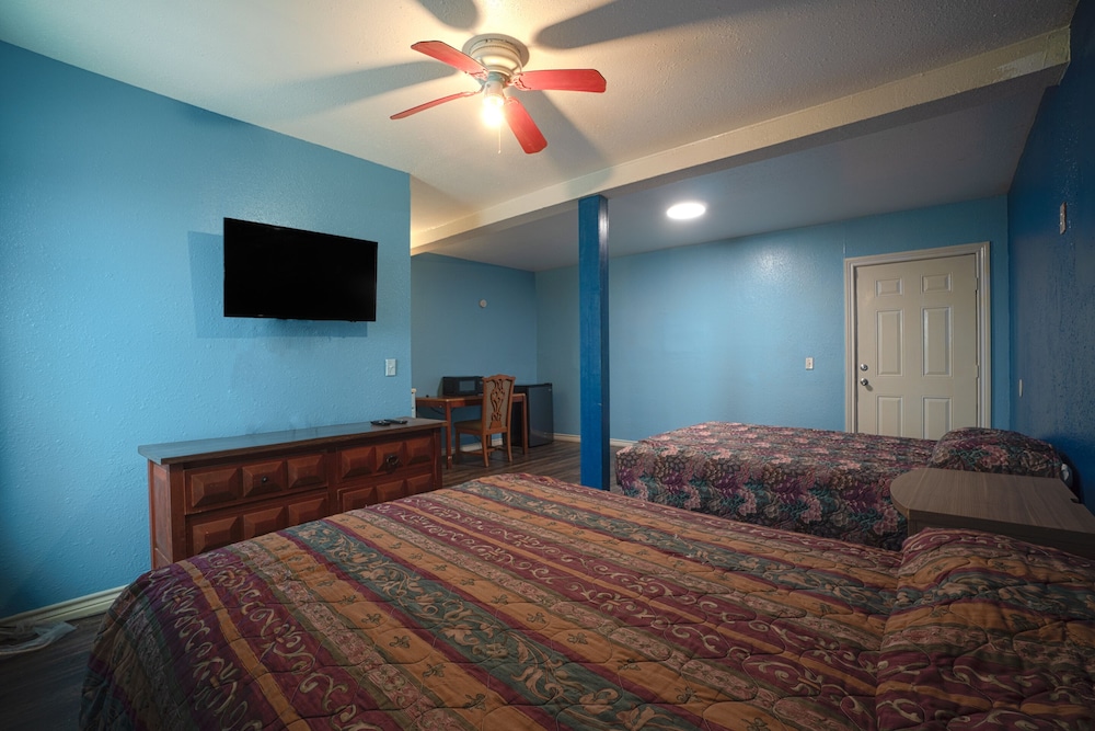 Plaza Motel Corpus Christi By Oyo - photo 40