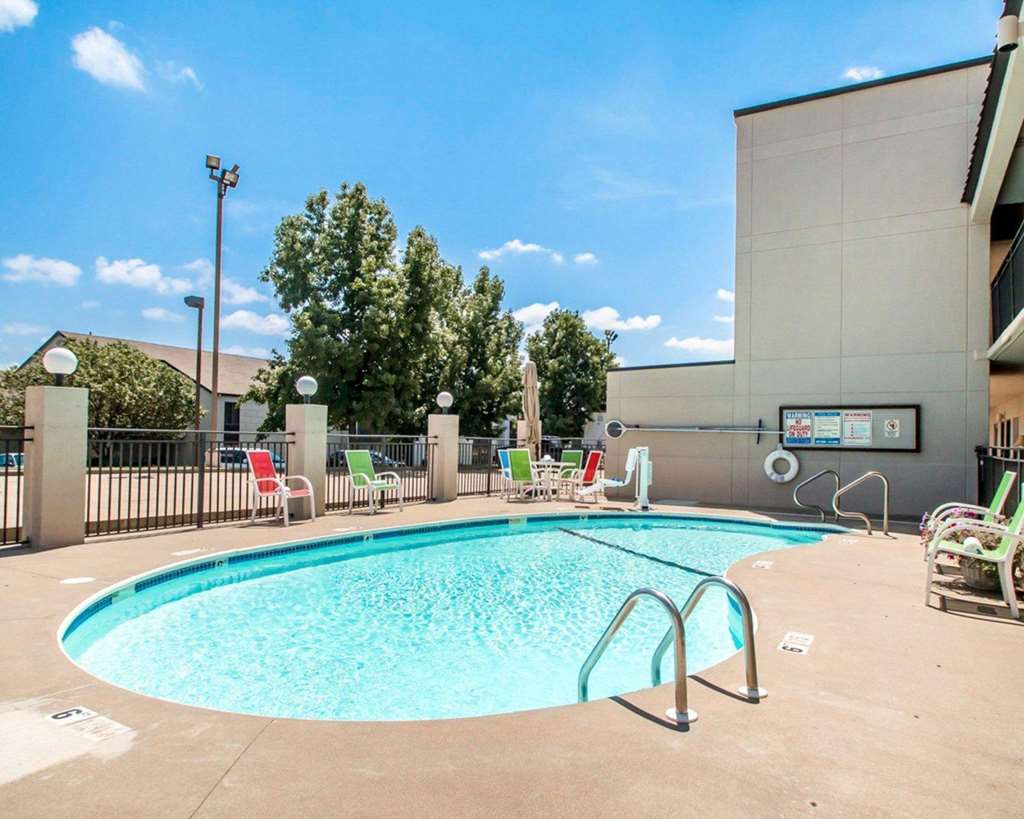 Quality Inn US65 & E. Battlefield Rd. Springfield - photo 19