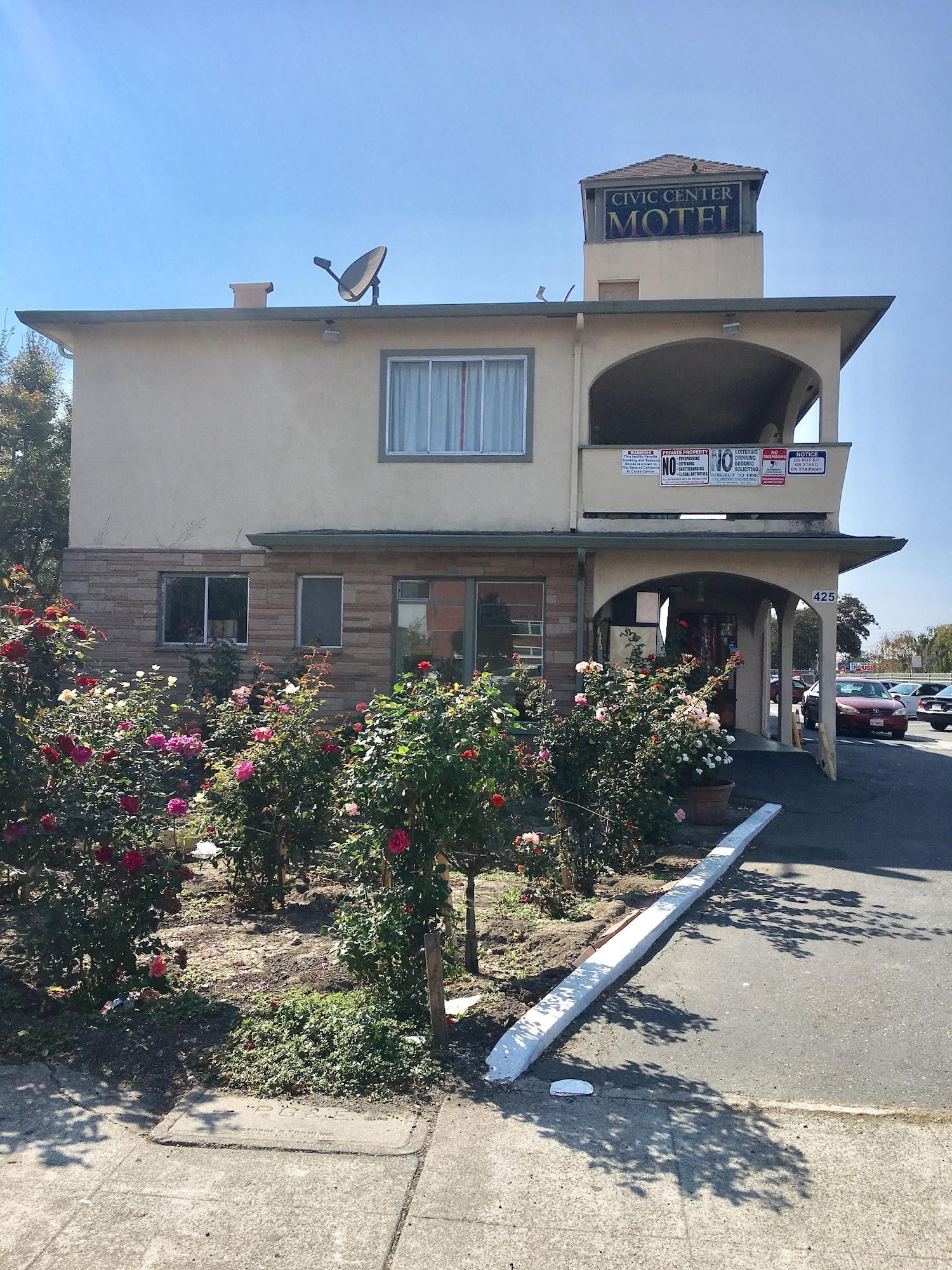 Motel6 Richmond CA Civic Center in Richmond, United States