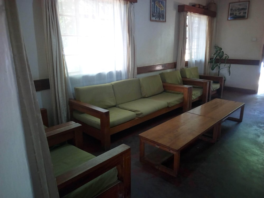 Mwingi Cottage Hotel — Mwingi — photo 4