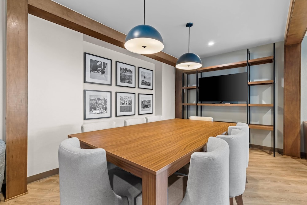 Everhome Suites Temecula - photo 5