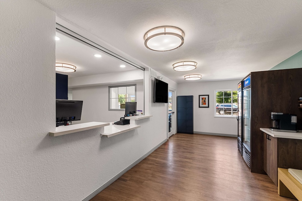 Sonesta Simply Suites Austin South - photo 3