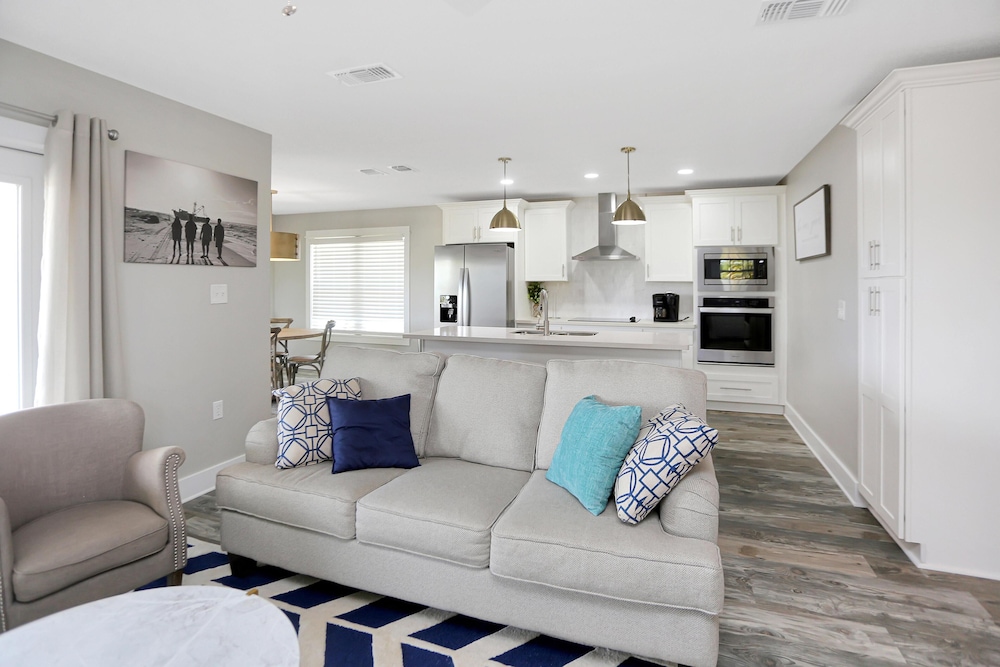 Anchored Inn 3 by Pristine Properties Vacation Rentals - photo 13
