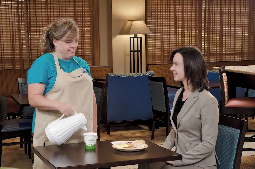 Hampton Inn Asheboro - photo 36