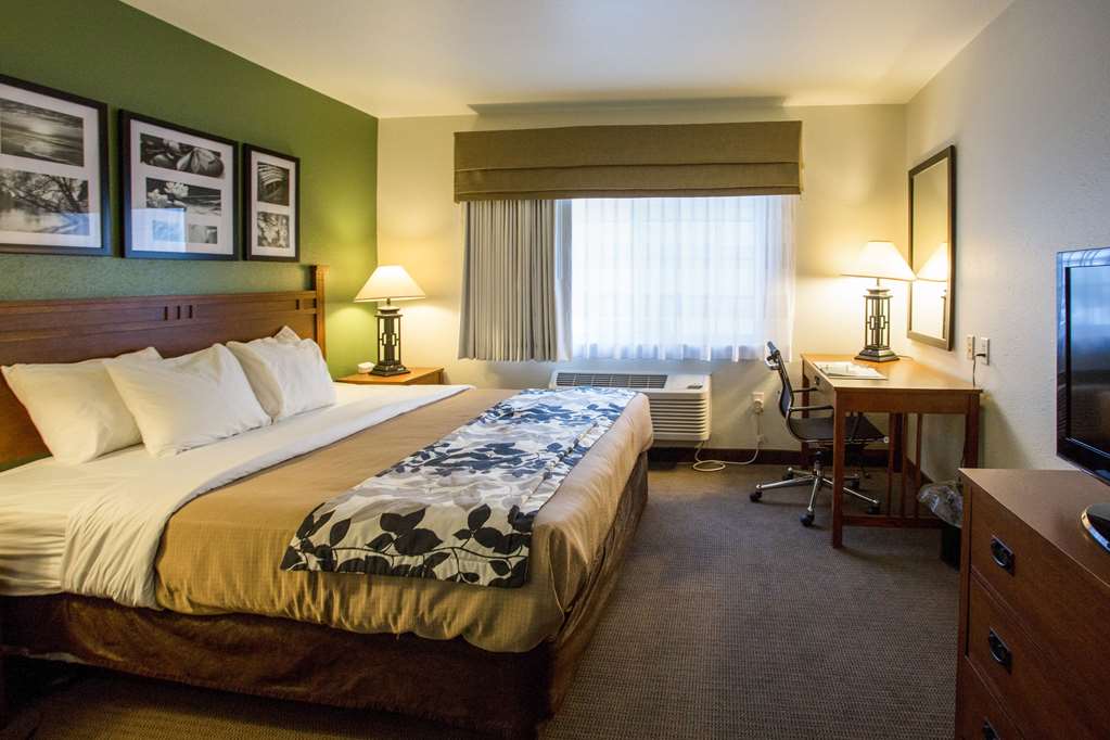 Sleep Inn & Suites Conference Center Eau Claire North - photo 26