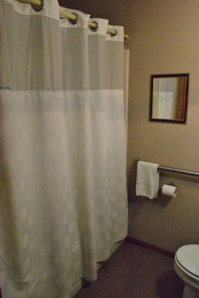 Innkeeper Motel - photo 45