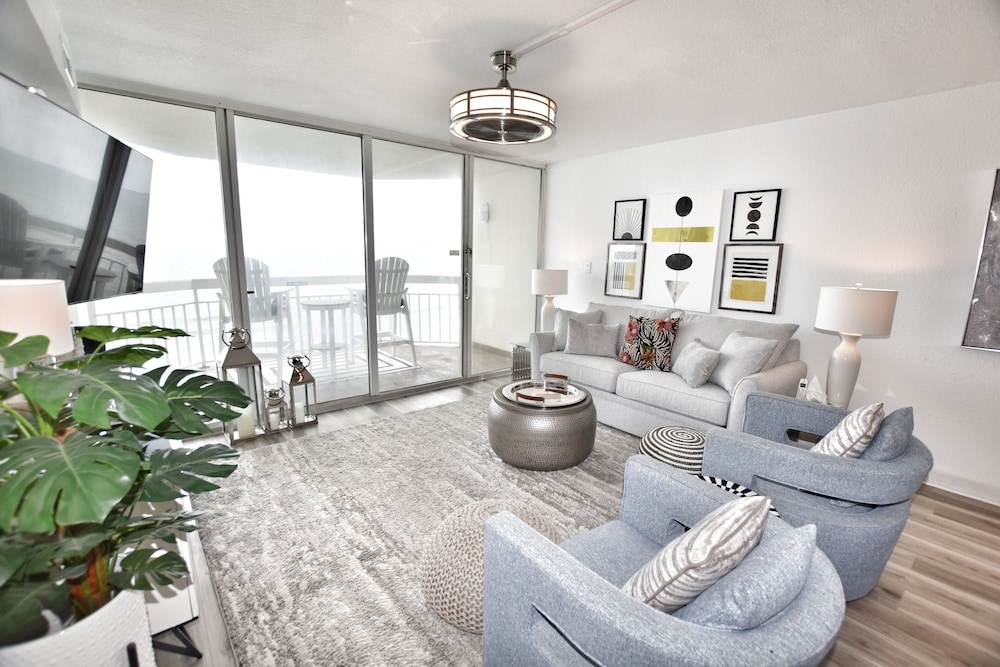 0607 Waters Edge Resort 1 Bedroom Condo by Redawning - photo 13
