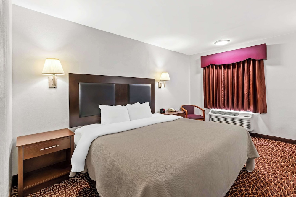 Quality Inn Marietta near Dobbins ARB - photo 18