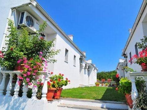 Antigone Hotel - carbon neutral hotel in Thasos
